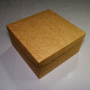 Коробка подарочная 140*140*70 мм, крафт. Photo 2 Коробка подарочная 140*140*70 мм, крафт. Photo 2