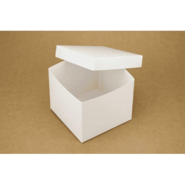 Коробка подарочная 150*150*130 мм, белая